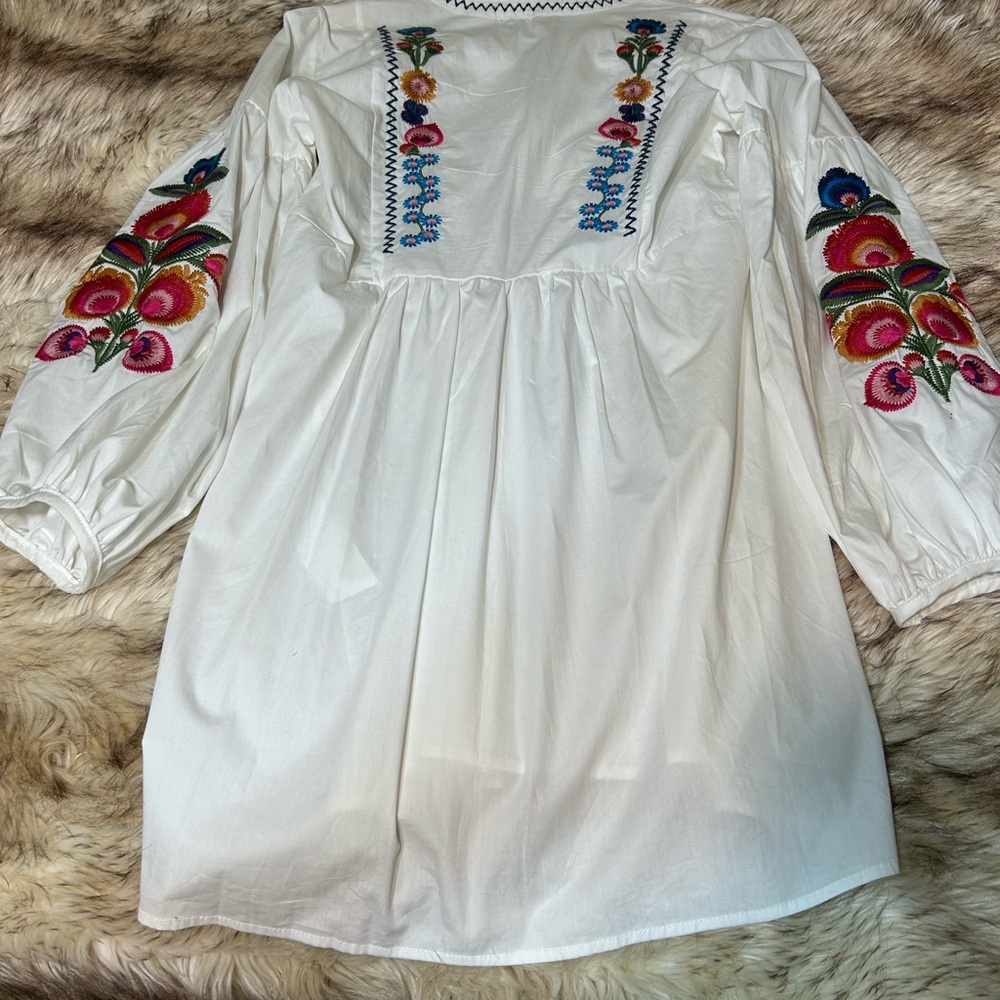 Embroidered Long Sleeve White Dress - Picture 7 of 11